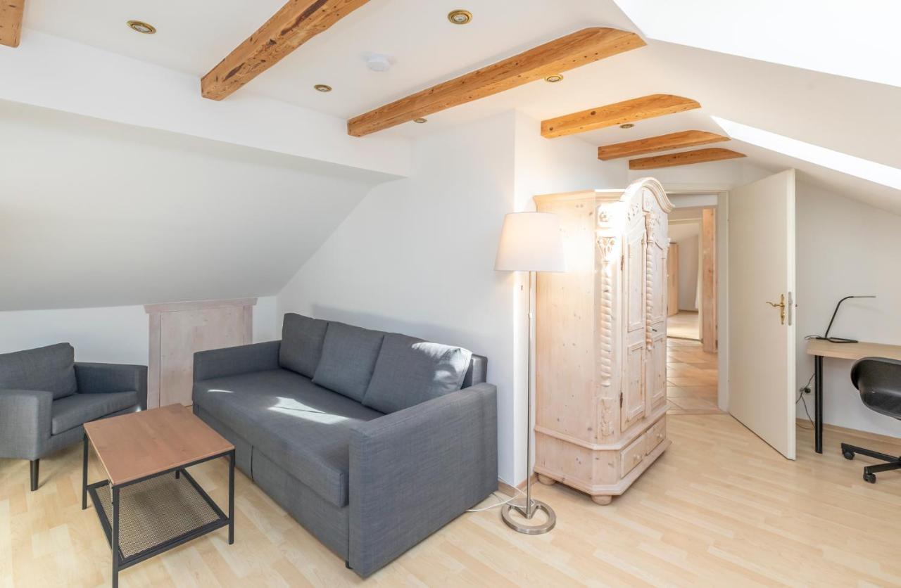 Rittersstuben Daire Garmisch-Partenkirchen Oda fotoğraf